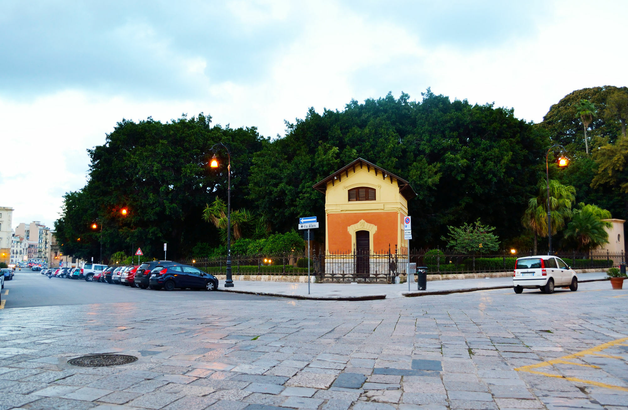 Piazza Marina Panzió Palermo Kültér fotó